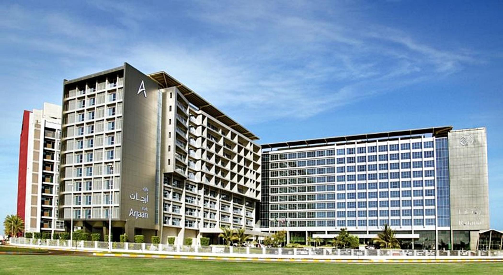 Park Rotana होटल 5*