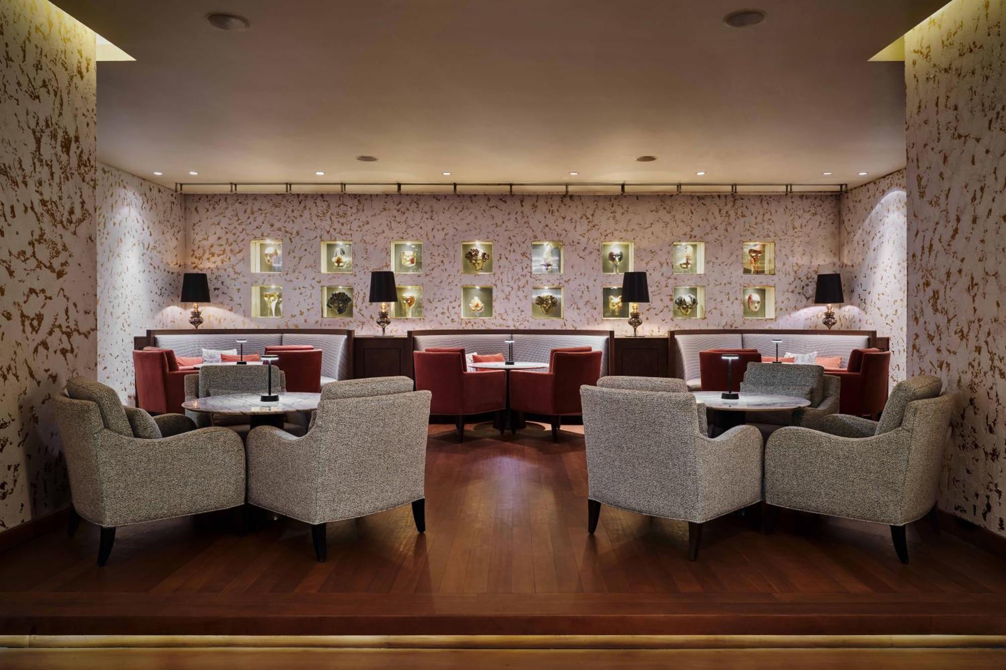 होटल Park Rotana Abu Dhabi